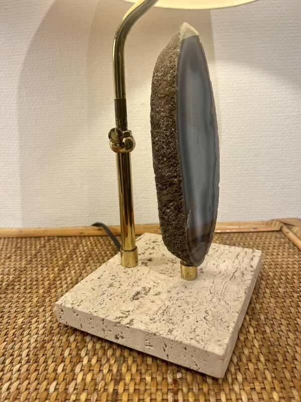L 029 JD/RC Hollywood Regency lamp in travertin, brass, with agate slice, in the taste of Willy Daro, 1970’s