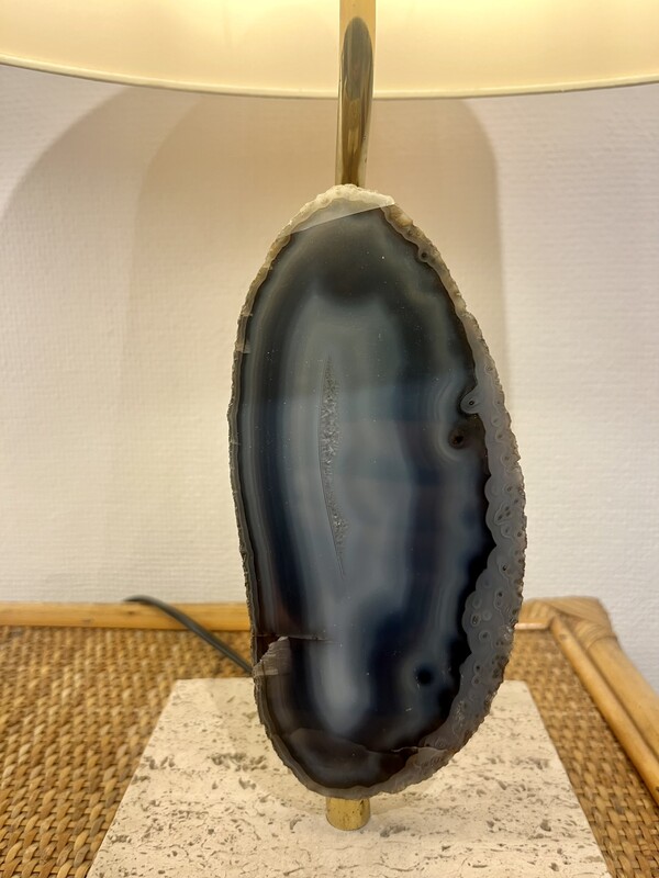 L 029 JD/RC Hollywood Regency lamp in travertin, brass, with agate slice, in the taste of Willy Daro, 1970’s