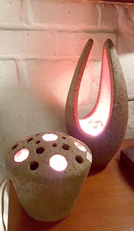 L 205 JC Set 2 enamelled stoneware table lamps by Lucienne Wallemacq