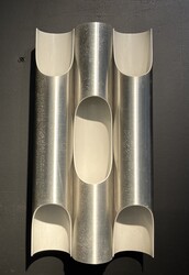 L 242 TH aluminium sconce by Maija Lisa KOMULAINEN, model Fuga