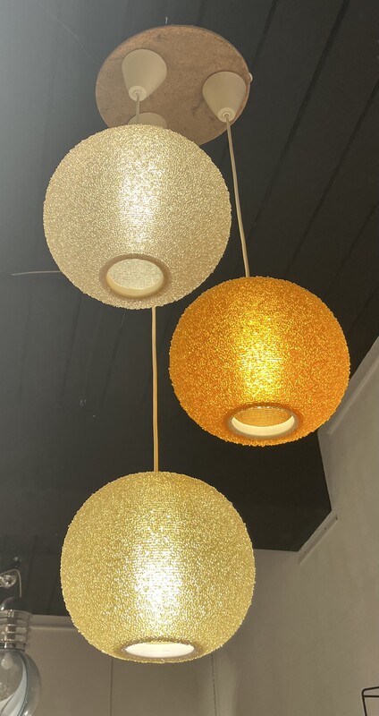 L 276 AG set of 3 perspex suspensions 