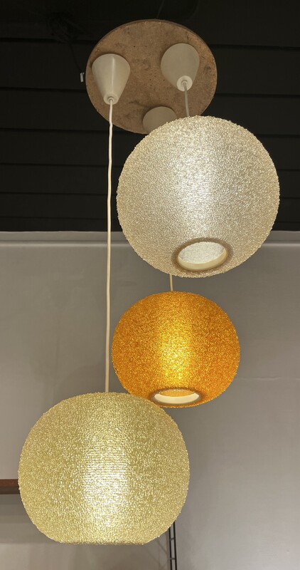 L 276 AG set of 3 perspex suspensions 