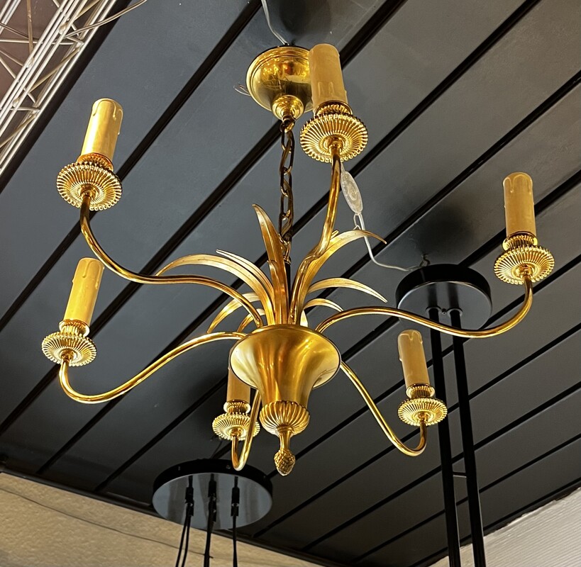 L 299 YD pair of Boulanger brass chandeliers, 1970’s
