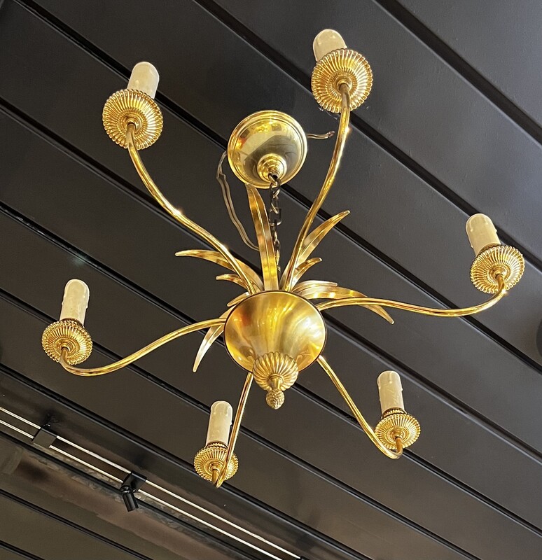 L 299 YD pair of Boulanger brass chandeliers, 1970’s
