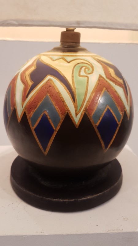 L 420 JC Art Deco ceramic ball lamp Ca 1930