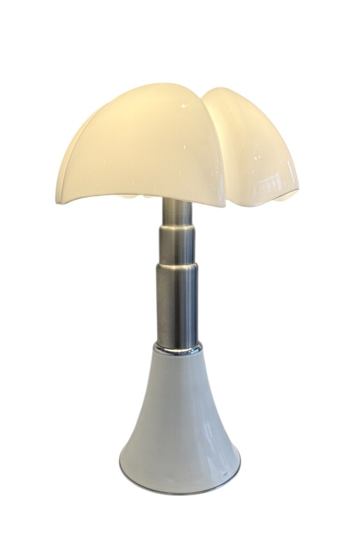L 457 AV lampe Pipistrello Gae Aulenti 1970’s