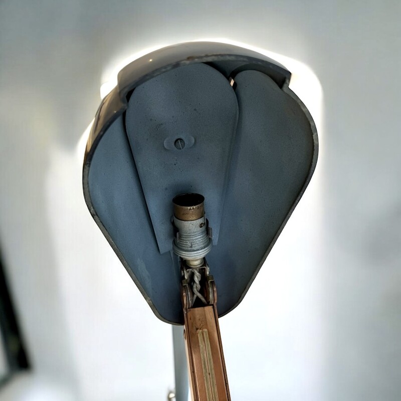 L 468 AG Original Jumo lamp in perfect condition 