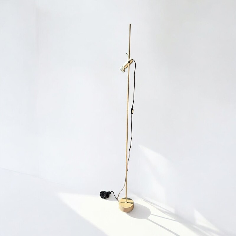 L 472 AG lamp floor by Tito Agnoli ed for oluce 1980