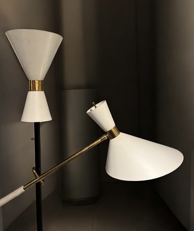 L 490 FL Pelikan Floor Lamp in Brass and Lacquered Steel by J.T. Kalmar, Austria, 1950s