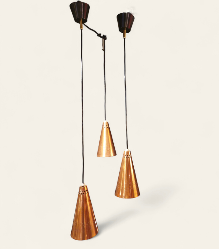 L 498 JC Set hanging lamps by Hans Ange Jakobsson for Markaryd 1960s 