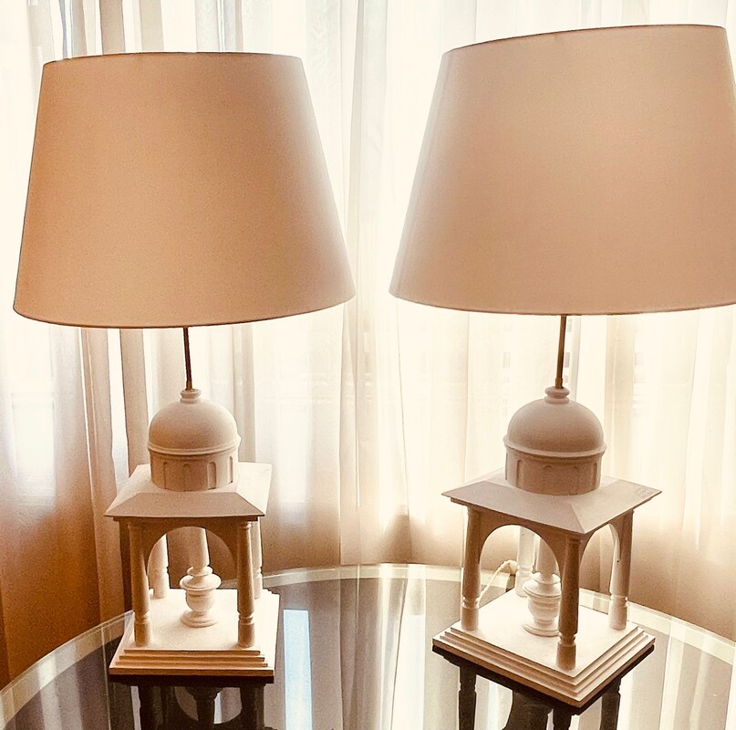 L 500 YD pair of white pagode lamps 