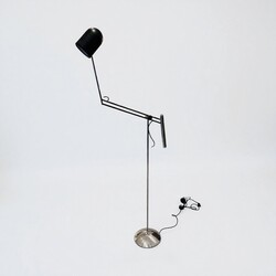 L 547 AG Reggiani adjustable counterweight floor lamp, signed and new rewired 1970s