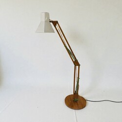 L 555 YO  floor lamp on wood articulated arm 1970’s