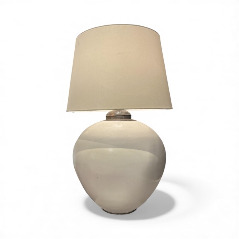 L 560 AG White ceramic lamp 