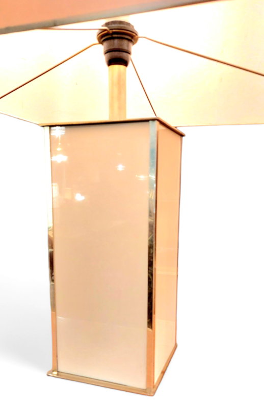 L 577 JC Pair giltbrass and resine lamps in the manner of Mahey 1980s