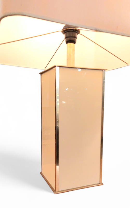 L 577 JC Pair giltbrass and resine lamps in the manner of Mahey 1980s