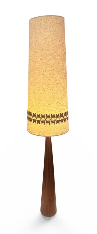 L 663 CW vintage teak floorlamp