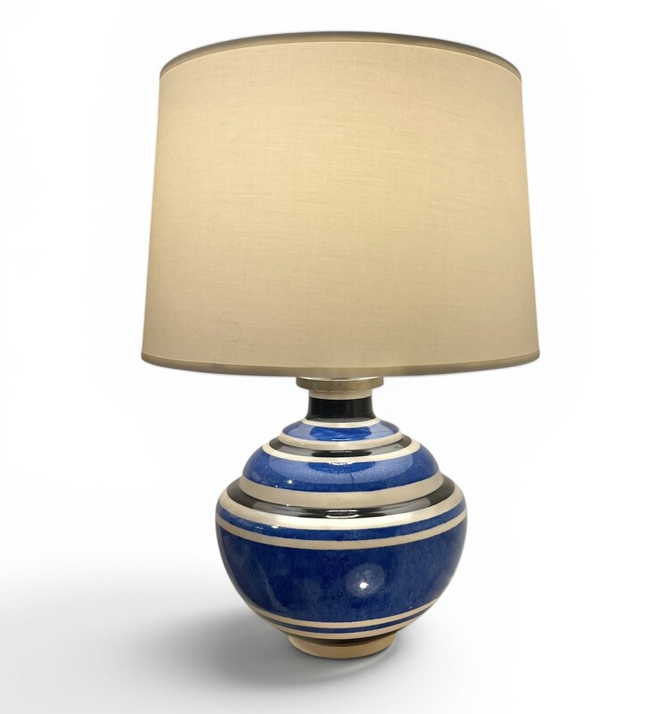 L 684 OB White and blue table lamp by Sèvres 