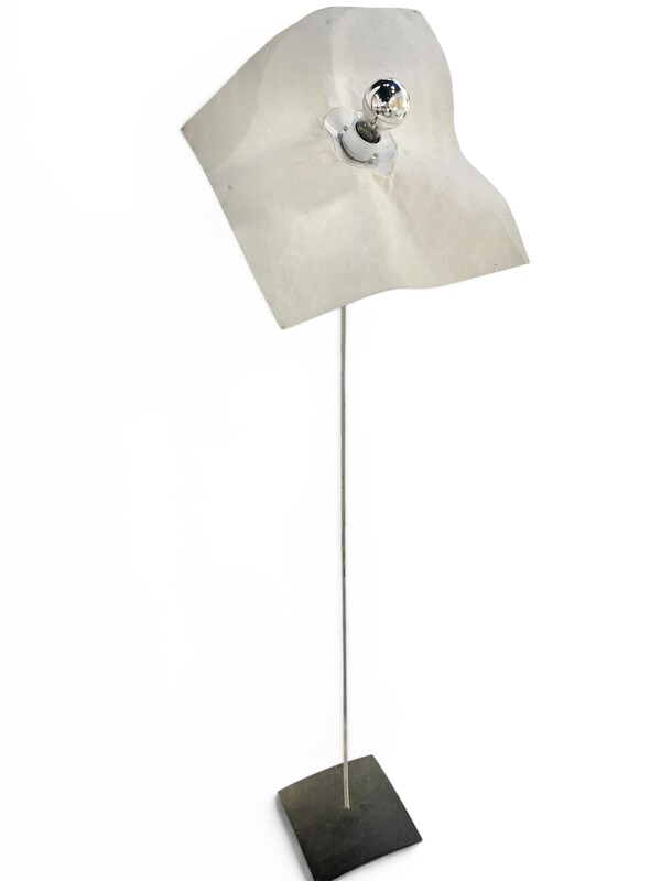 L 691 floor lamp by Mario Bellini 
