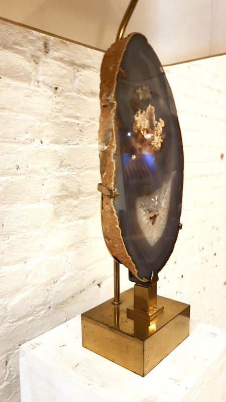 L 800 JC Importante lampe laiton doré et agate par Willy Daro