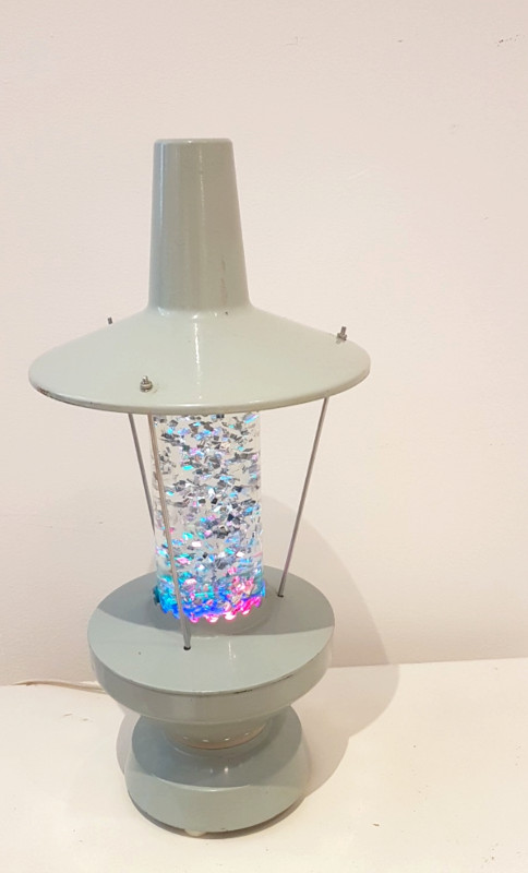 L 95 JC Vintage glitter lamp. Ca 1960