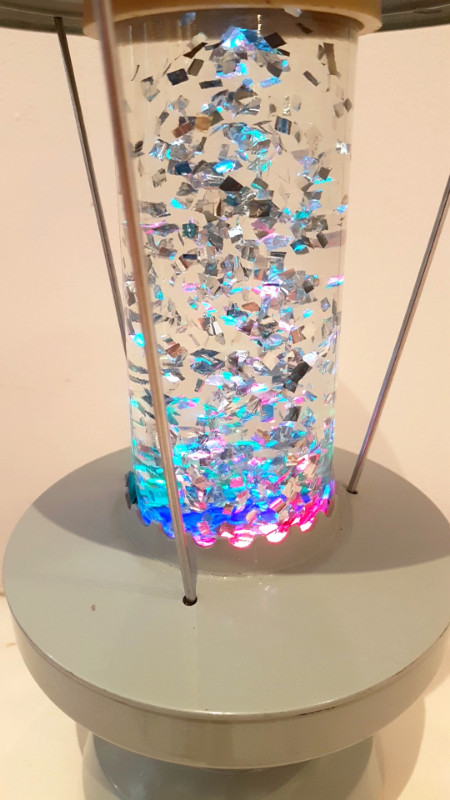 L 95 JC Vintage glitter lamp. Ca 1960