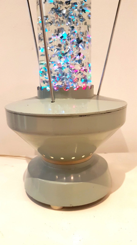 L 95 JC Vintage glitter lamp. Ca 1960