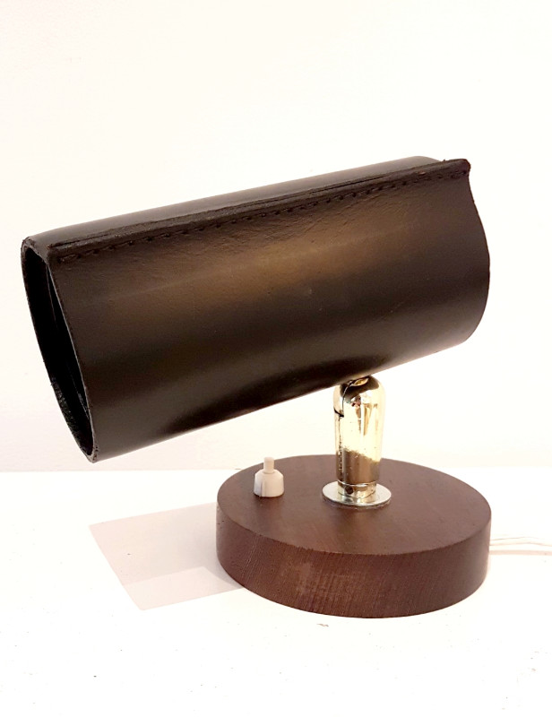 L 96 JC Wrapped leather table lamp attrib. J. Adnet