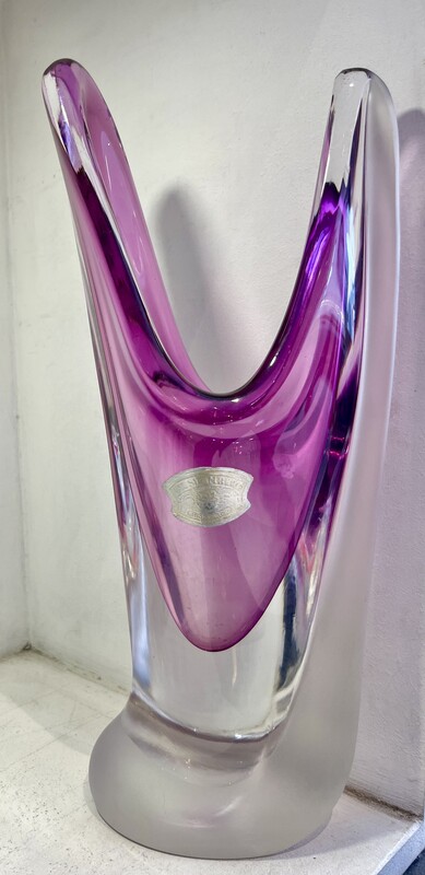 M 015 AP midcentury purple vase by Val-Saint-Lambert, Belgium