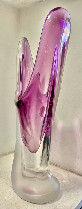M 015 AP midcentury purple vase by Val-Saint-Lambert, Belgium