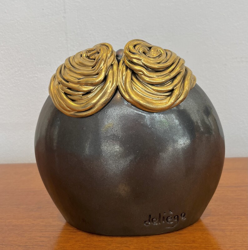 M 030 AG George Deliege ceramic vase