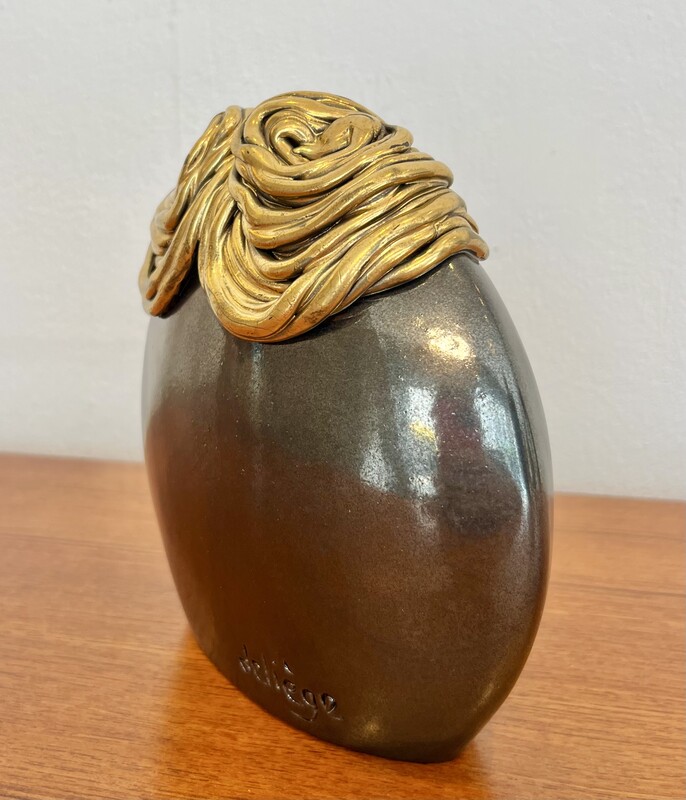 M 030 AG George Deliege ceramic vase