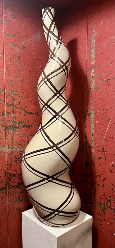 M 060 APO sculptural vase by Mattia Bonetti 