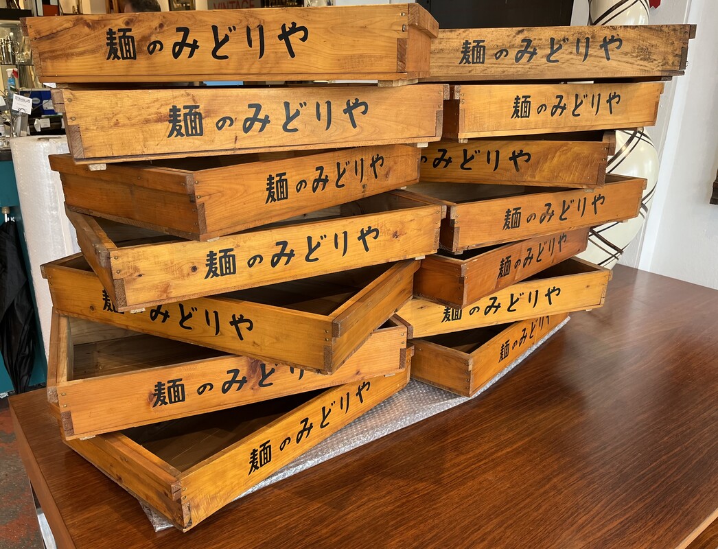 M 081 APO set of vintage Japanese noodle boxes