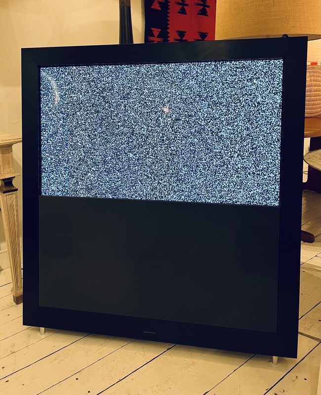 M 097 JFC Bang and Olufsen Beovision 5 plasma television 