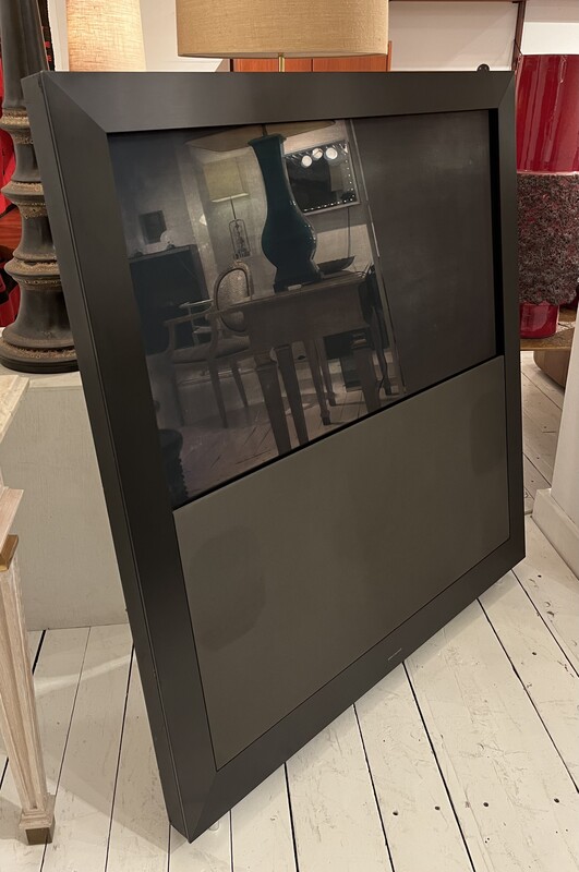 M 097 JFC Bang and Olufsen Beovision 5 plasma television 