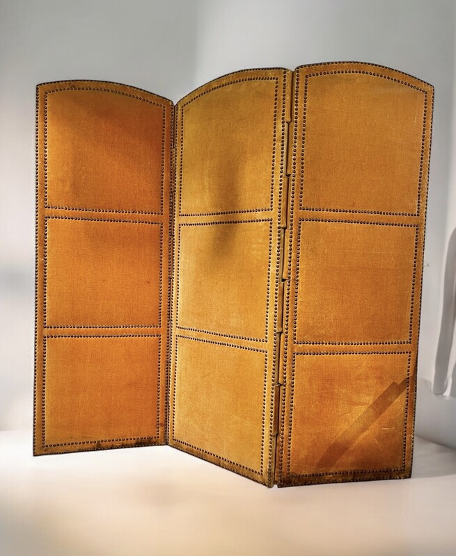 M 161 RP velvet orange room divider 