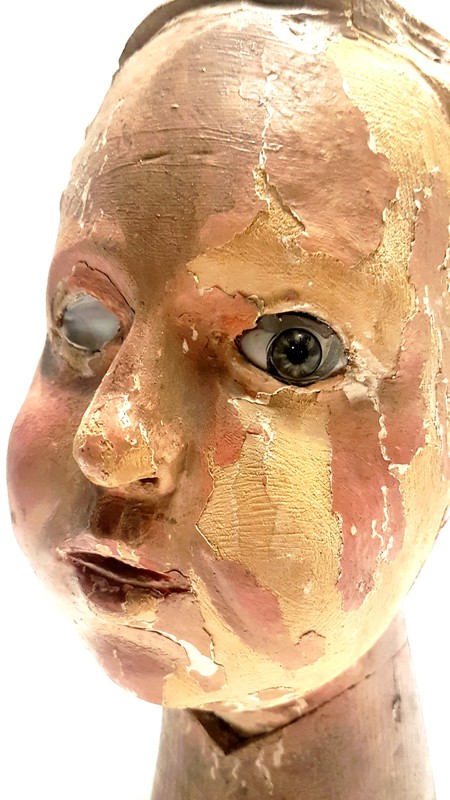 M 195 AG Processional statue's head. End 18th C.