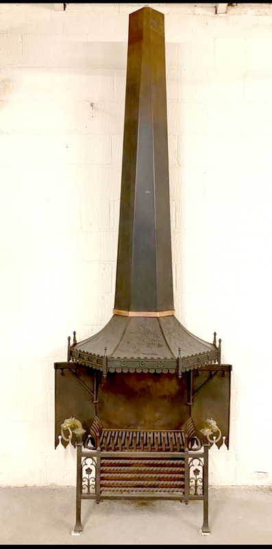 M 202 JFC Wrought iron neo gothic fireplace late 19° S