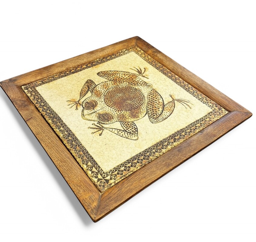 M 310 APO ceramic tile « frog » signed Jacqueline Hubin « Jacotte Capron » , Vallauris, France 