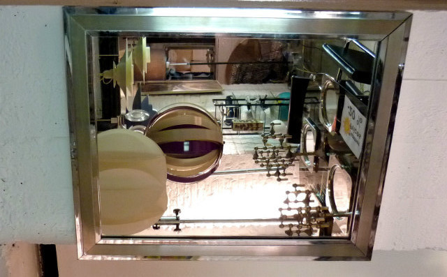 M 380 JC Miroir de hall 1970 cadre chrome et acier brossé