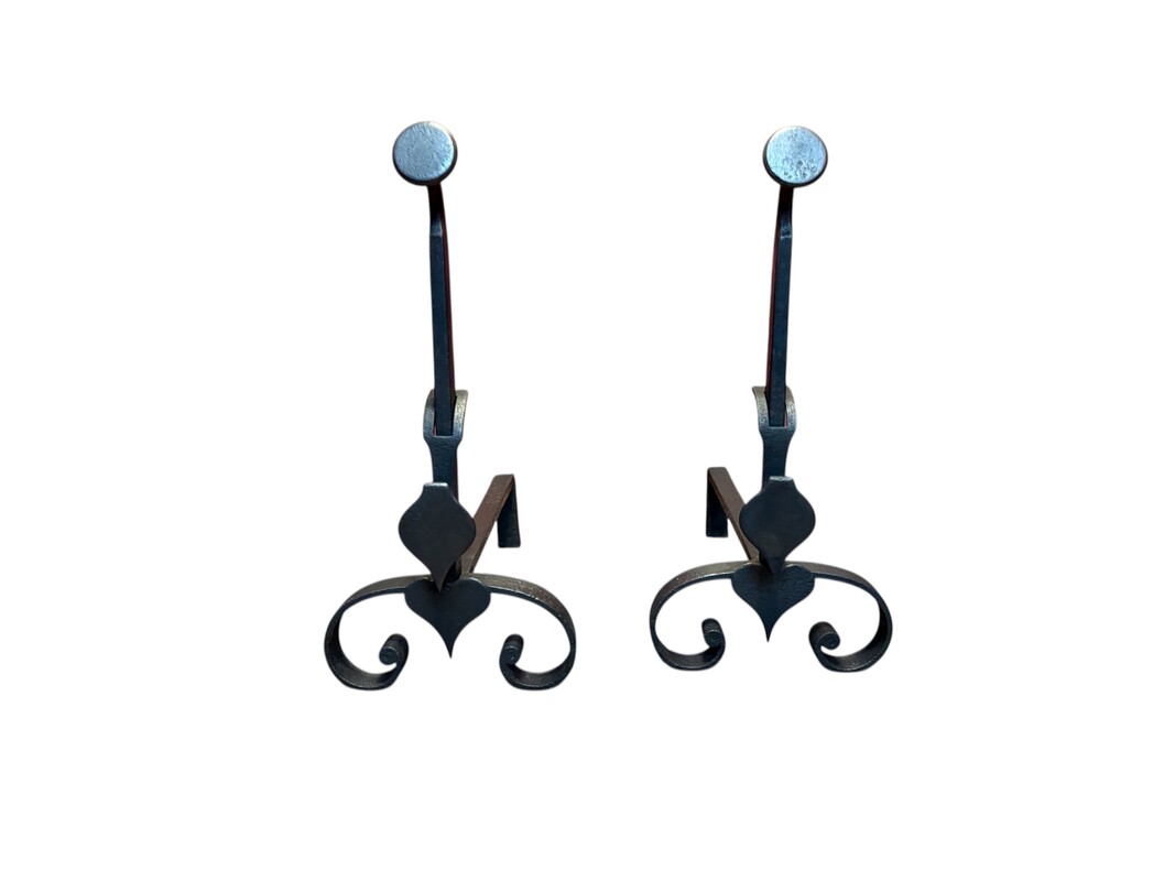 M 452 AG Andirons in wfought irons “heart” and rack system 
