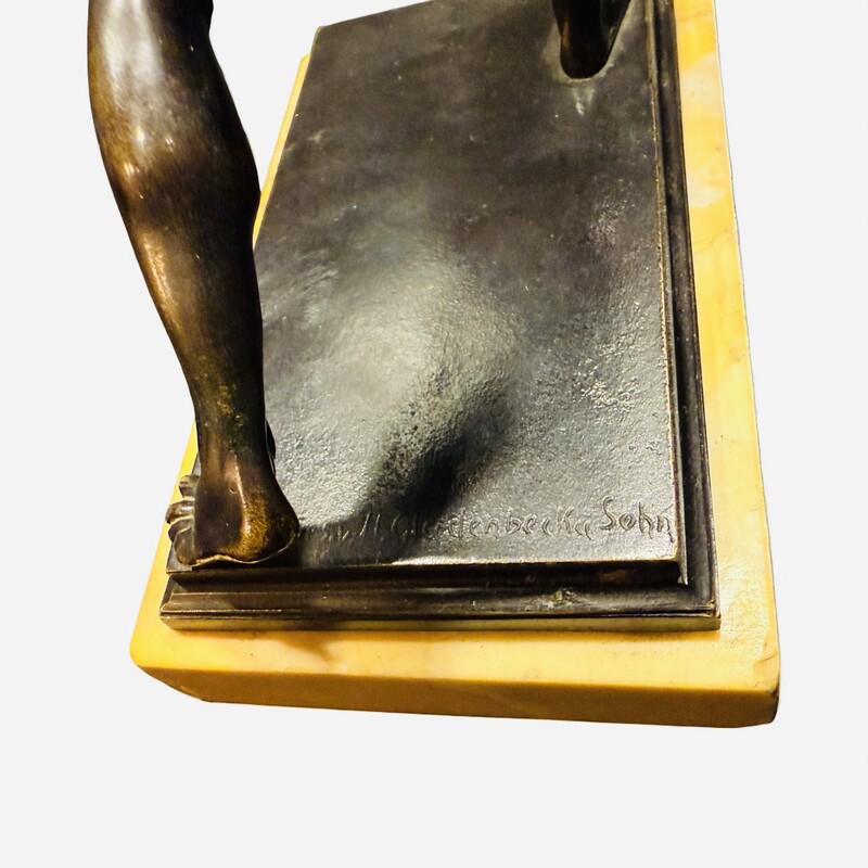 m 464 AG Nero classique bronze by Gladenbeck and son circa 1860