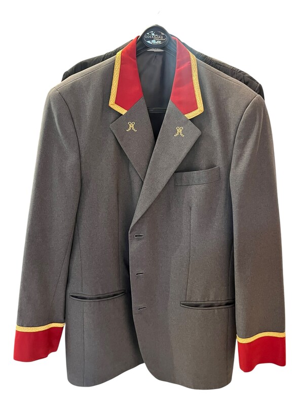 M 465 AP selection of suits by Hotel Metropole, Brussels 