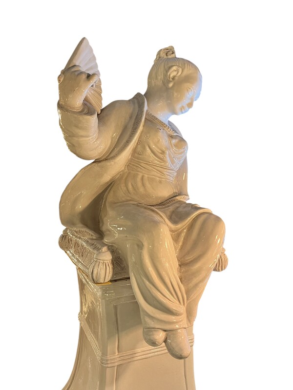 M 469 RR ceramic asiatic sculpture 