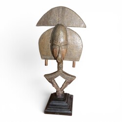 M 470 JC Janus reliquary figure, Kota-Ndassa, Gabon 1950s 