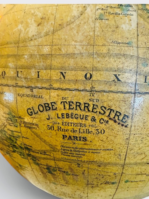 M 472 AG Earth globe by Lebègue Paris