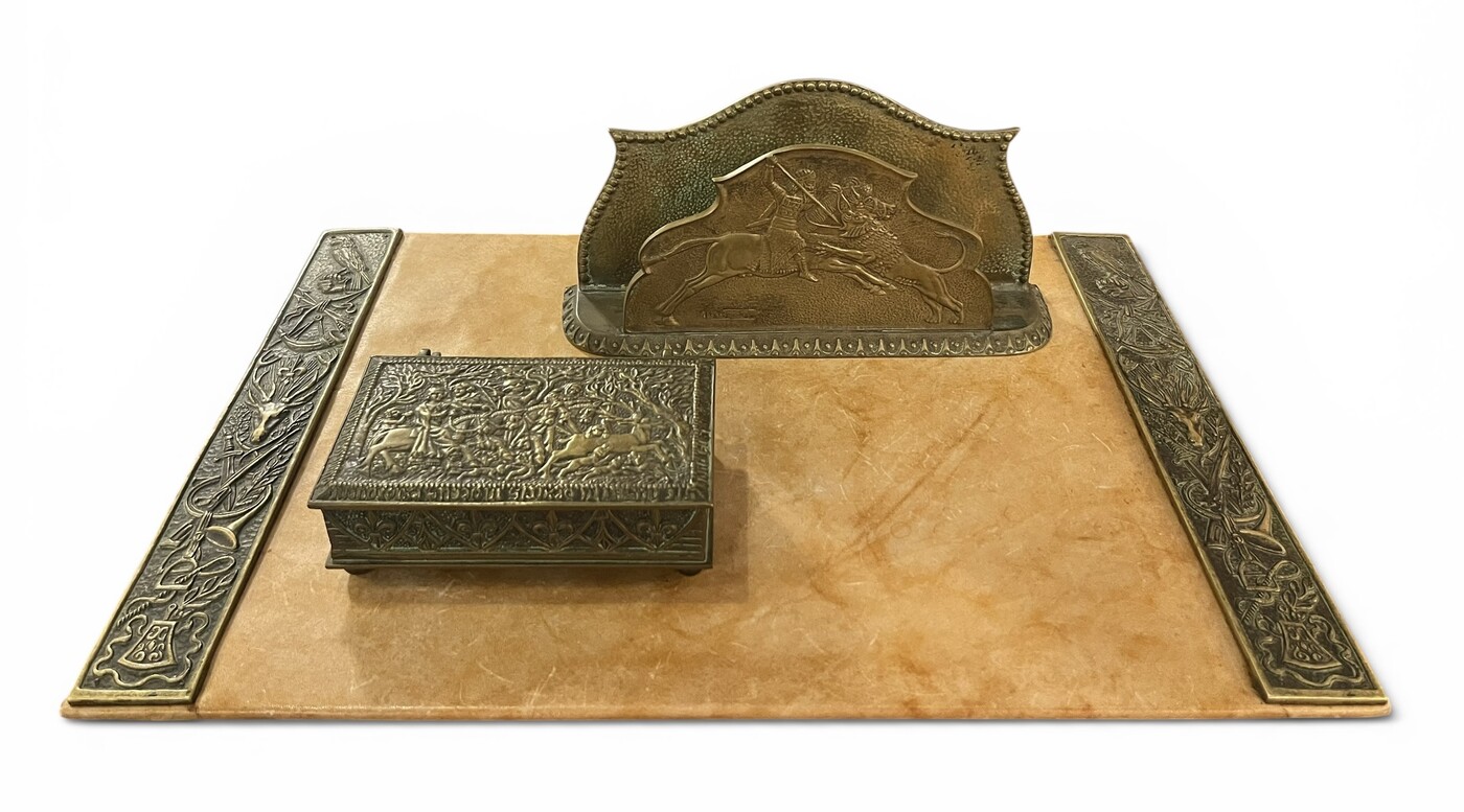 M 476 AS desk bronze set by Max le Verrier, circa 1935