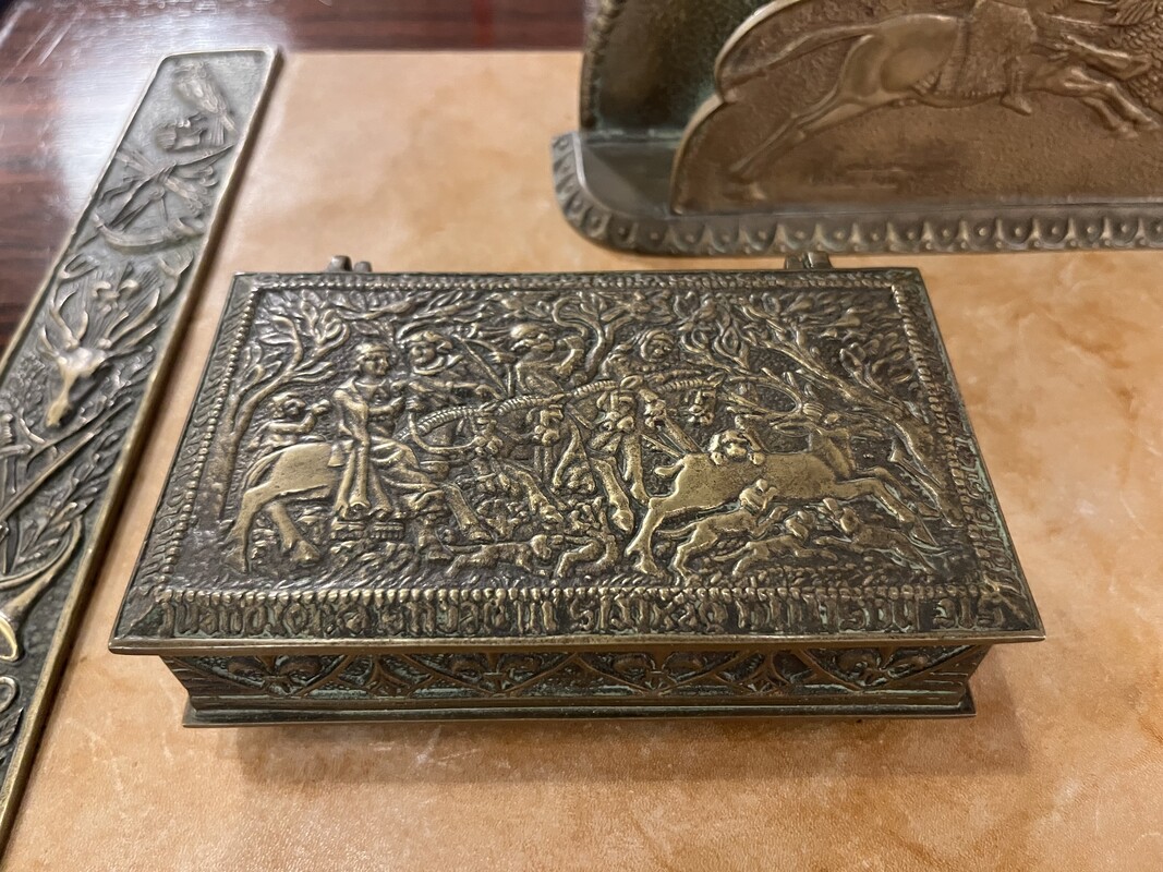 M 476 AS desk bronze set by Max le Verrier, circa 1935