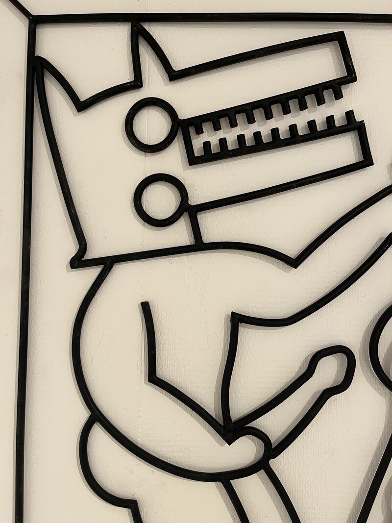 M 477 AV « Barking Dog » wrought iron wall sculpture by Keith Haring ( after ) 